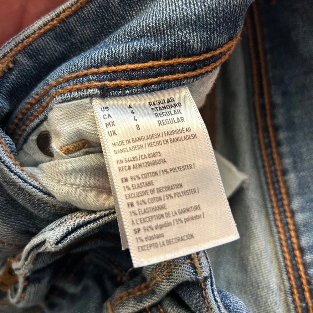 American Eagle Kick Boot Stretch X Medium Wash Flare Jeans Size 4 Regular